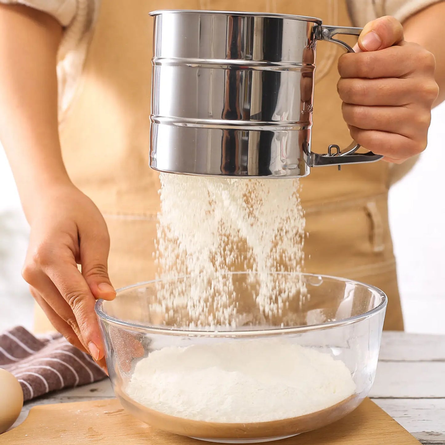 Stainless Steel Flour Sifter with Hand Crank Double Mesh Fine Sieve for Baking Atta Maida Sugar Cocoa Powder Kitchen Tool